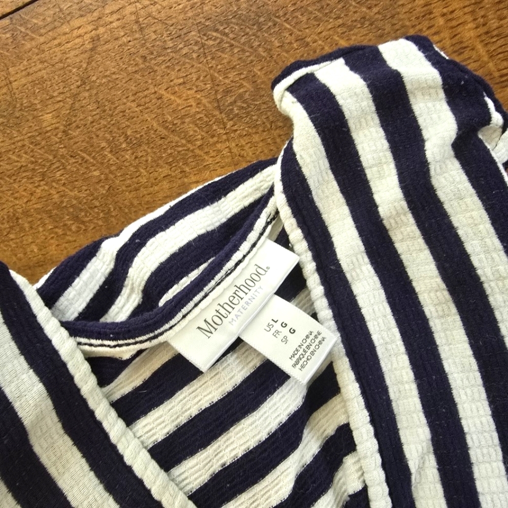Motherhood Size L Preowned Wonderful Condition Navy and White Striped Blouse